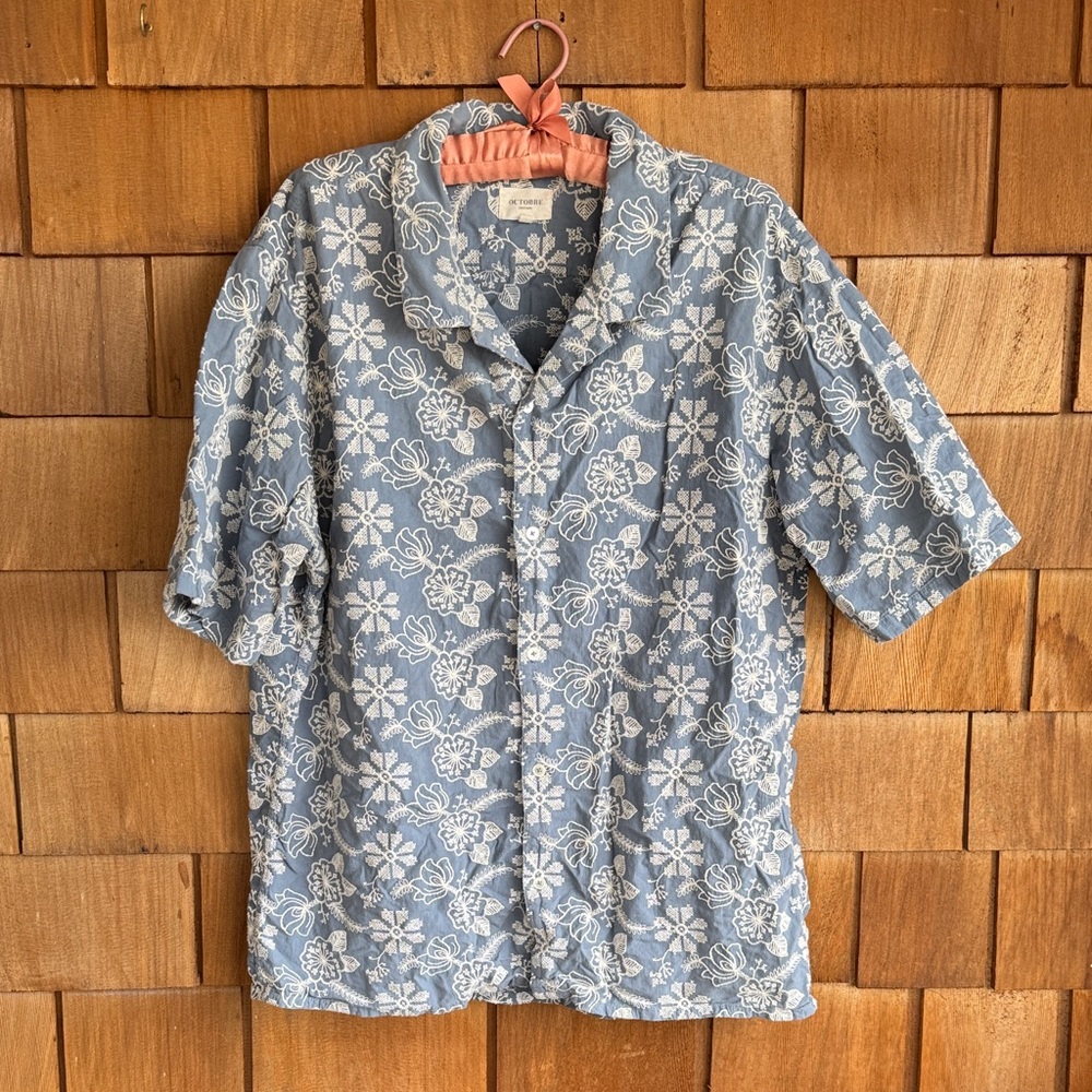Sezane Light Blue Floral Short-Sleeve Button-Down Shirt